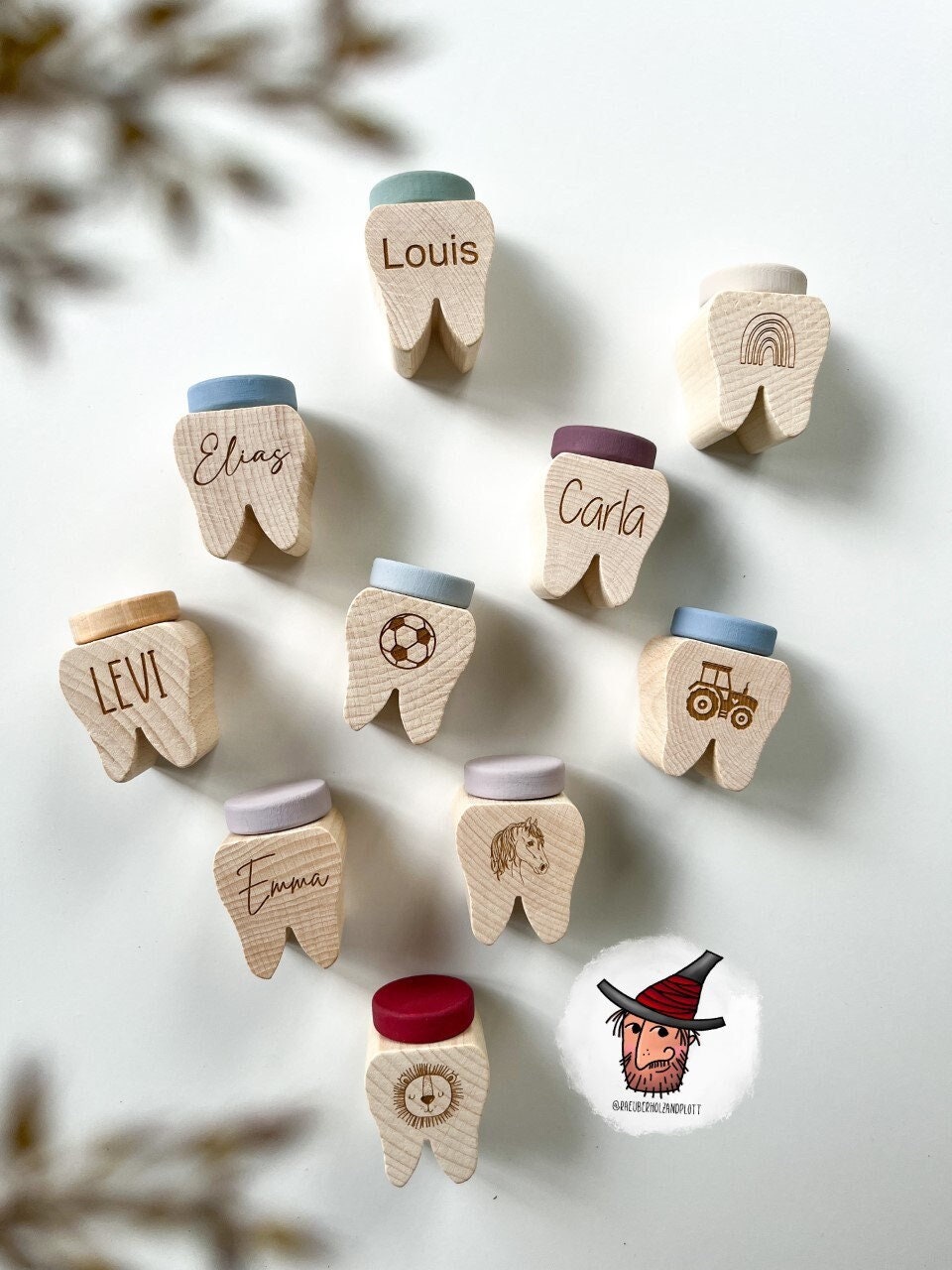 Personalisierte Zahndose | Zahndöschen Milchzahndose Aus Holz Mit Name Und Motiv Geschenkidee Kind Bunt Geschenk Zahnfee Personalisierte Zahndose | Zahndöschen Milchzahndose Aus Holz Mit Name Und Motiv Geschenkidee Kind Bunt Geschenk Zahnfee von RaeuberHolzandplott