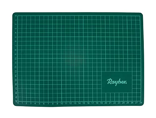 Rayher Hobby Rayher Schneidematte, selbstheilend, 30 x 22 cm, 3-lagig, Stärke 0,3 mm, robust und langlebig, Schneideunterlage, Arbeitsunterlage für Schneide-, Schreib- und Bastelarbeiten, 8923400 von Rayher