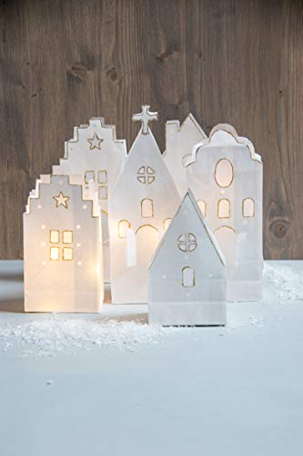 Rayher 67325000 Bastelset Papiertüten Lichterdorf, Häuser ca. 17,5 – 26 cm, Lichterdorf Weihnachten, mit LED-Lichterkette von Rayher