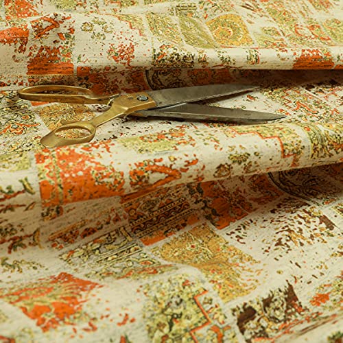 Redbrick Mill Fabrics Moderner bedruckter Polsterstoff aus Samt mit abstraktem Muster in Orange und Grün (Muster 10 x 8 cm) von Redbrick Mill Fabrics