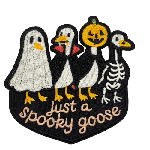 Aufnäher zum Aufbügeln, Motiv: "Just A Spooky Gans", bestickt, 8,9 cm, Holloween Silly Goose Emblem von ReelFun