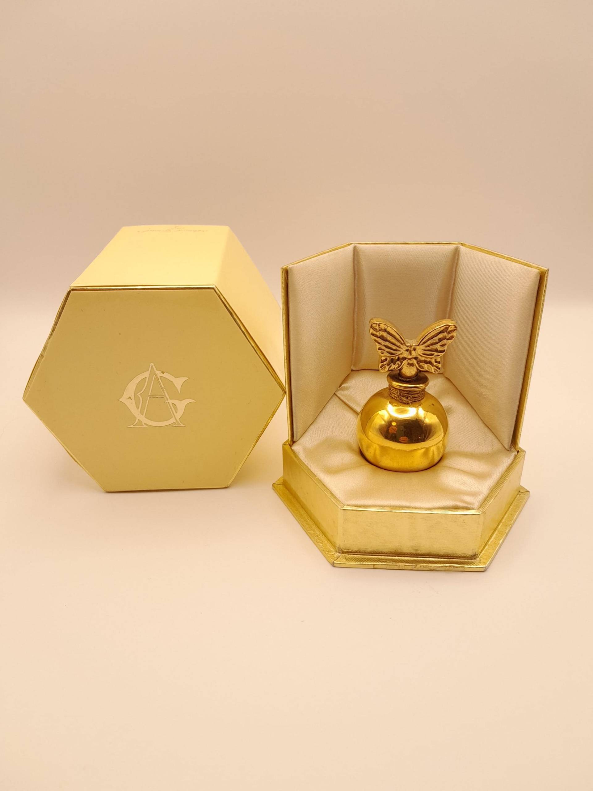 Annick Goutal Passion | 1983 - 10 Ml Parfümextrakt Spritzer Versiegelt Vintage-Flasche Aus Den 1980Er Jahren Damenparfüm Annick Goutal Passion | 1983 - 10 Ml Parfümextrakt Spritzer Versiegelt Vintage-Flasche Aus Den 1980Er Jahren Damenparfüm von ReginasPerfume