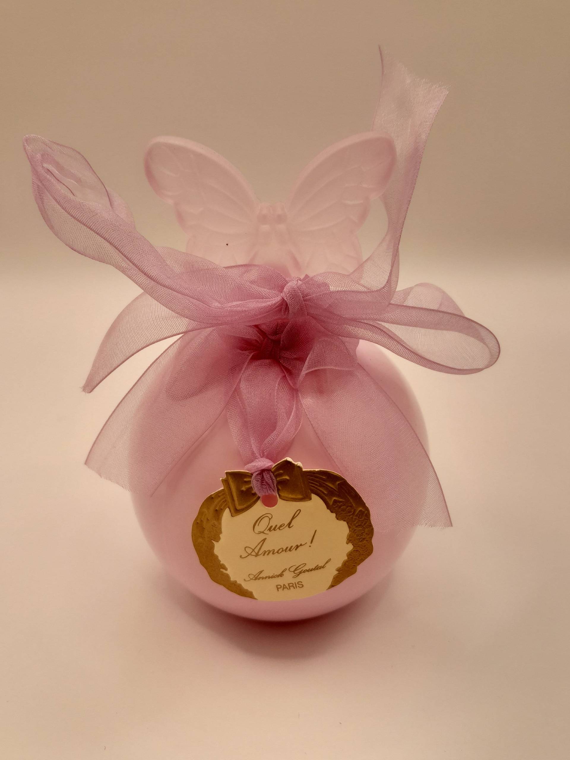 Annick Goutal Was Für Eine Liebe | 2002 - 100 Ml Eau De Toilette Splash Vintage-Flasche Aus Den 2000Er Jahren Sammlerflasche Annick Goutal Was Für Eine Liebe | 2002 - 100 Ml Eau De Toilette Splash Vintage-Flasche Aus Den 2000Er Jahren Sammlerflasche von ReginasPerfume