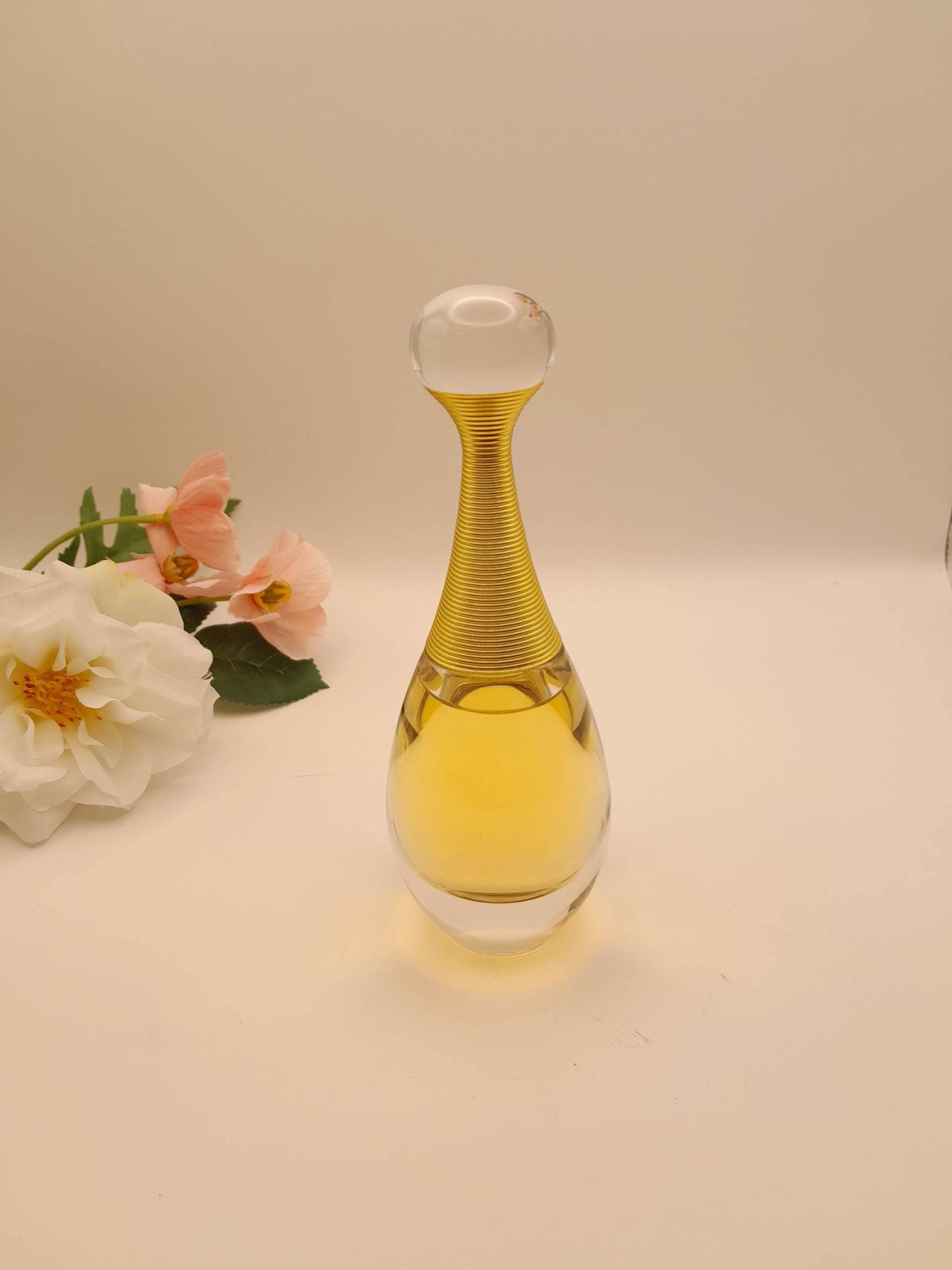Christian Dior J'adore | 1999 - 30Ml Extrait De Parfum Vintage-Flasche Aus Den 1990Er Jahren Parfüm Für Damen Christian Dior J'adore | 1999 - 30Ml Extrait De Parfum Vintage-Flasche Aus Den 1990Er Jahren Parfüm Für Damen von ReginasPerfume