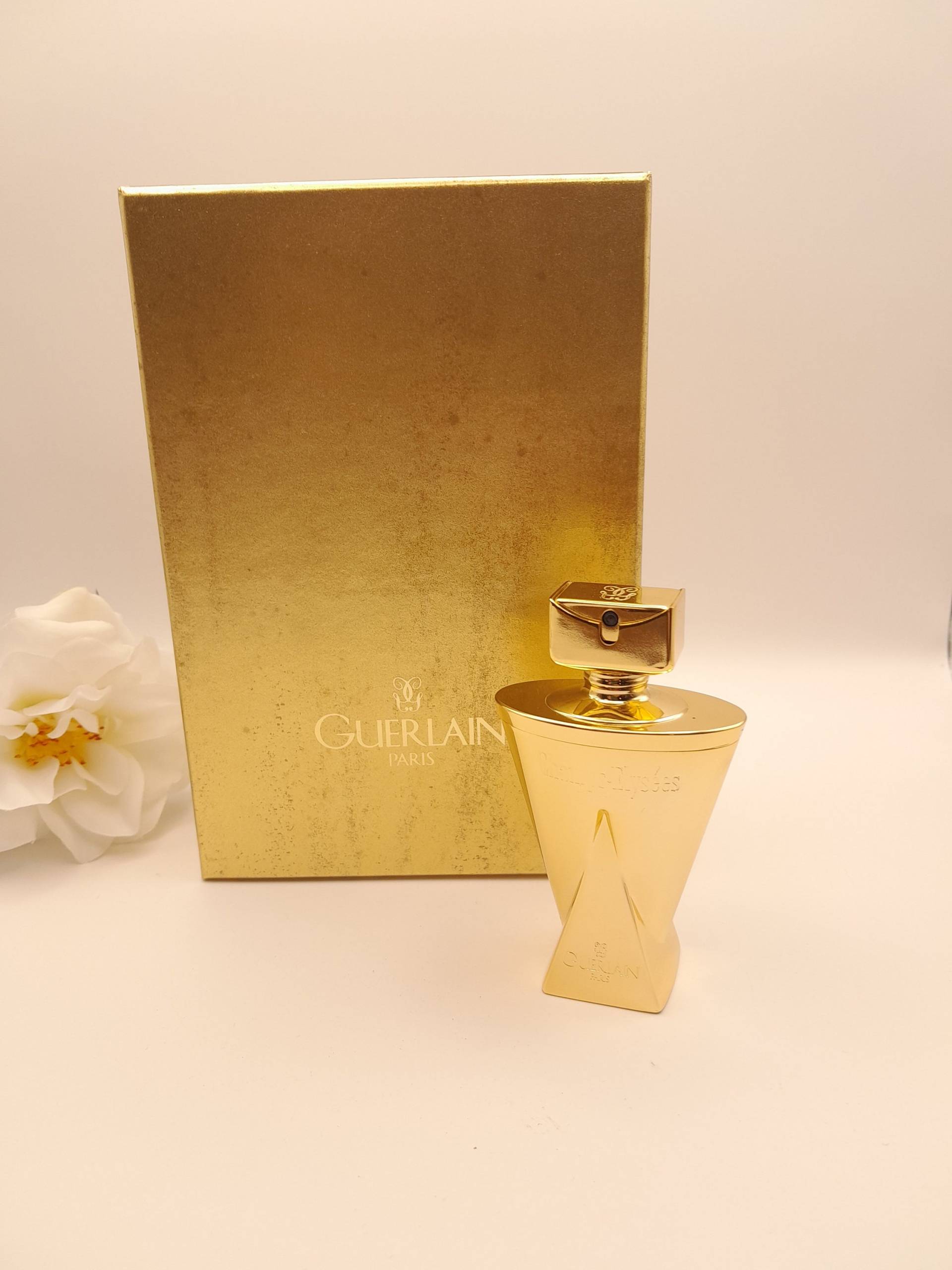 Guerlain Champs-Elysées | 1996 - 10 Ml Extrait De Parfum Nachfüllbares Spray Vintage-Flasche Aus Den 1990Er Jahren Guerlain Champs-Elysées | 1996 - 10 Ml Extrait De Parfum Nachfüllbares Spray Vintage-Flasche Aus Den 1990Er Jahren von ReginasPerfume