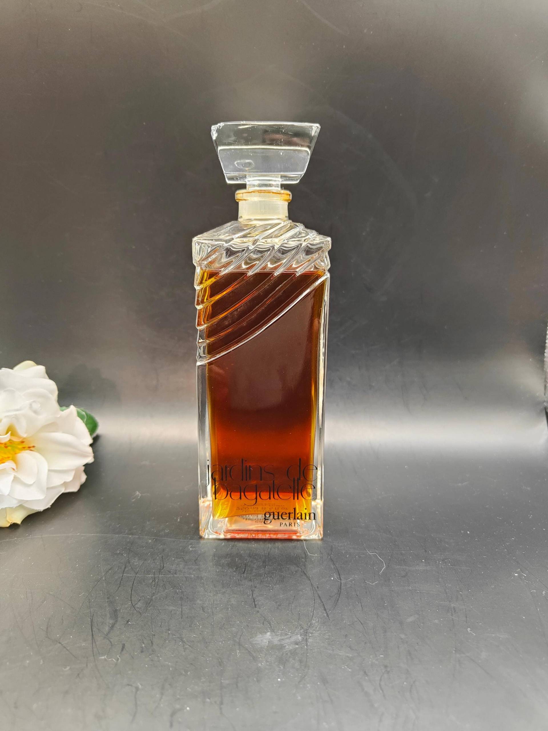 Guerlain Jardins De Bagatelle | 1983 - 250 Ml Eau Toilette Splash Vintage 1980Er Parfüm Für Frauen Guerlain Jardins De Bagatelle | 1983 - 250 Ml Eau Toilette Splash Vintage 1980Er Parfüm Für Frauen von ReginasPerfume