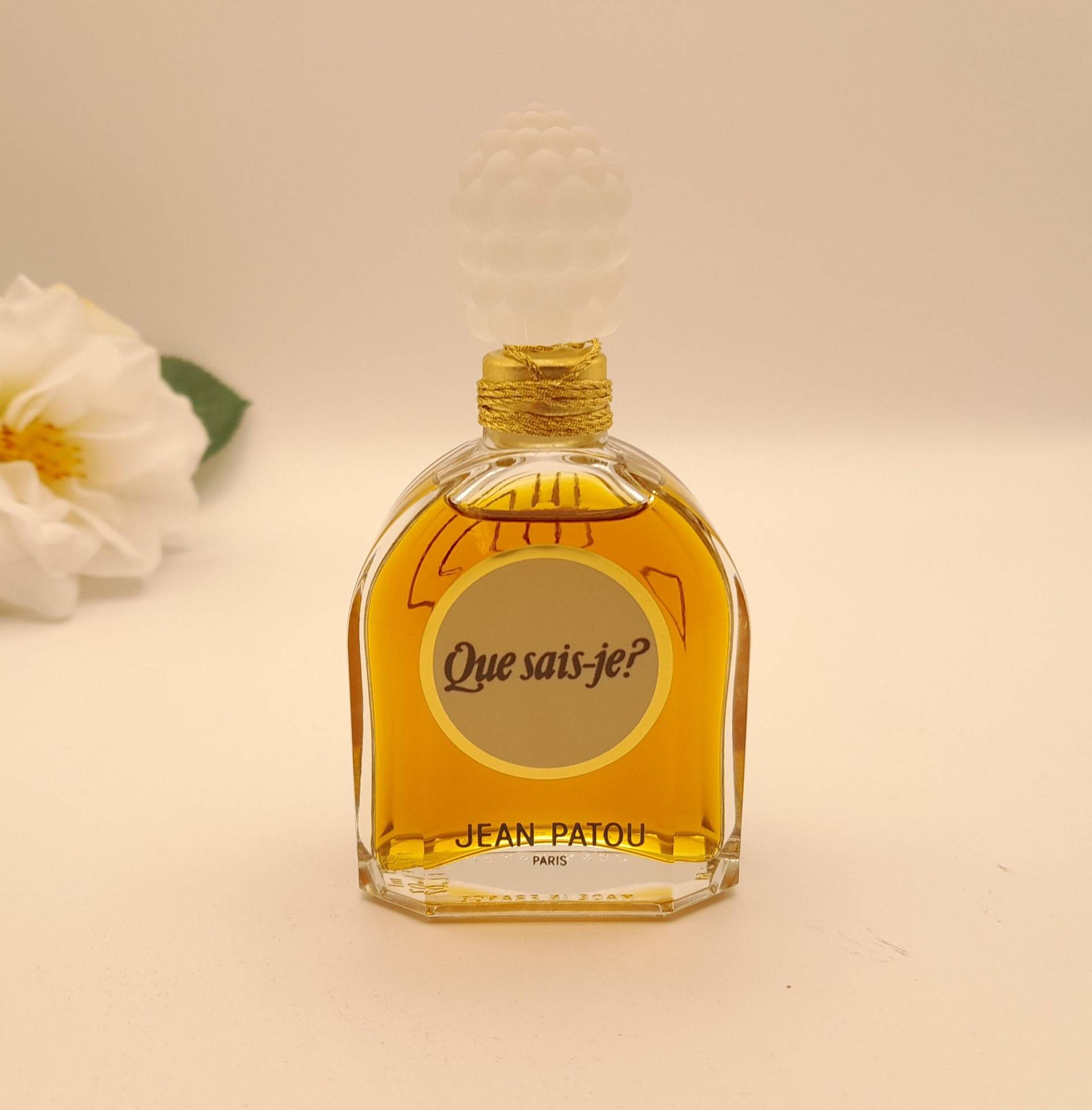 Jean Patou Was Weiß Ich? | 1984 - 30 Ml Extrait De Parfum Splash Damenparfüm Vintage-Sammlerflasche Aus Den 1980Er Jahren Jean Patou Was Weiß Ich? | 1984 - 30 Ml Extrait De Parfum Splash Damenparfüm Vintage-Sammlerflasche Aus Den 1980Er Jahren von ReginasPerfume
