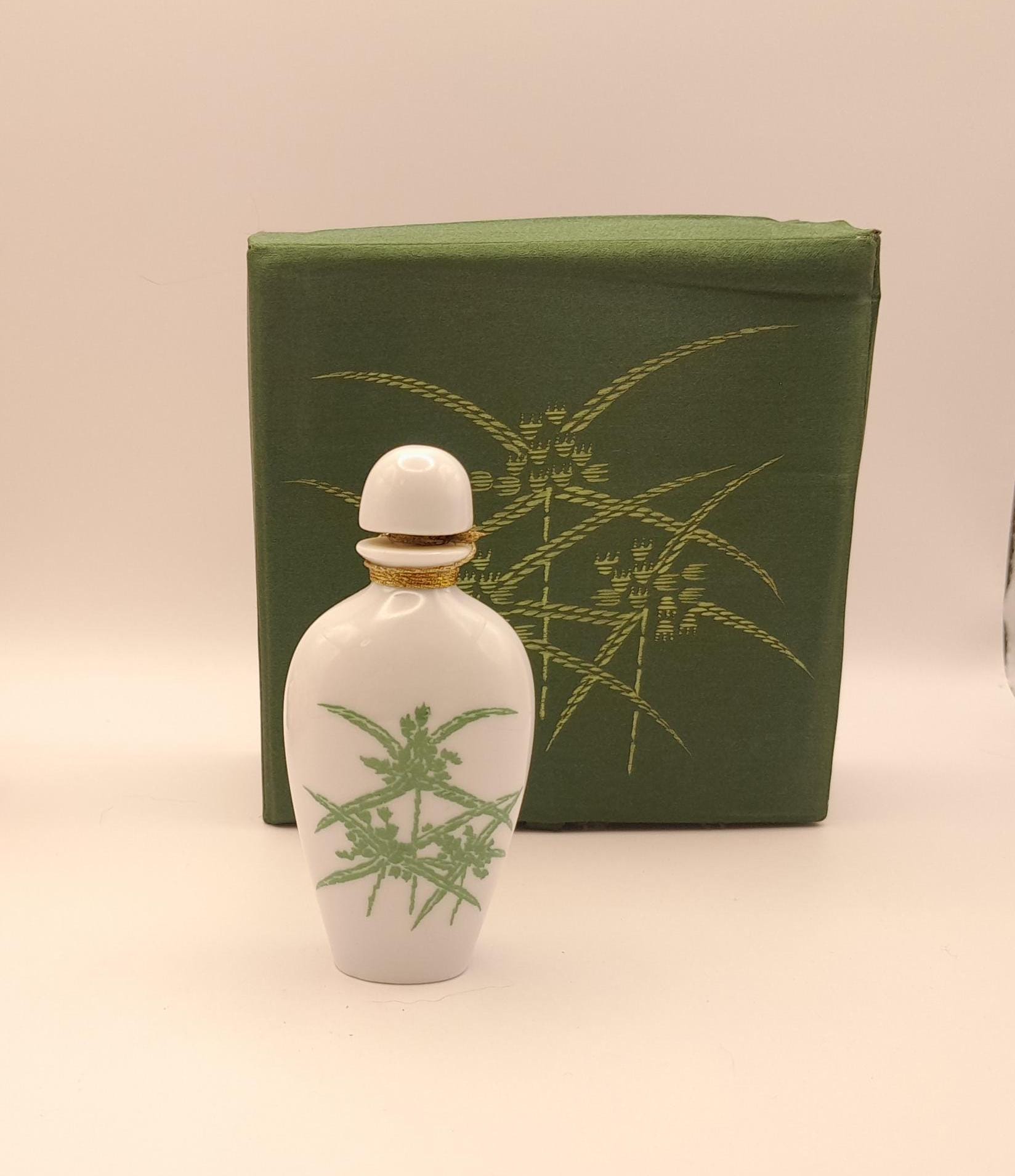 Ming Von Dynasty | 1983 - 21, 3 Ml Parfüm Splash Vintage-Sammlerflasche Aus Den 1980Er Jahren Damenparfüm Ming Von Dynasty | 1983 - 21, 3 Ml Parfüm Splash Vintage-Sammlerflasche Aus Den 1980Er Jahren Damenparfüm von ReginasPerfume
