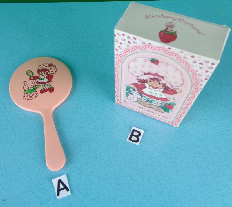 Vintage Retro Erdbeer Hand Spiegel 70Er 80Er Jahre Parfüm Box 2003 Schönheit Eitelkeit Rosa Make-Up Kosmetik Werkzeug Andenken Memento Party Geschenk von ReminiscingVintage