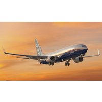 Model Set - Boeing 737-800 Model Set - Boeing 737-800 von Revell