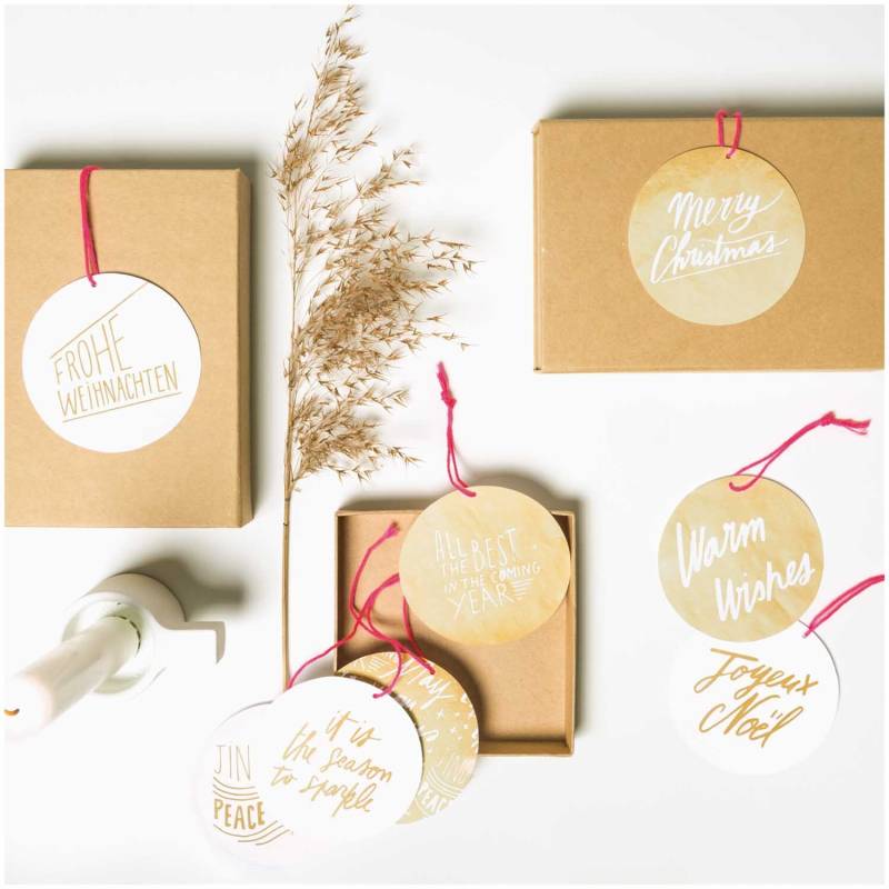 Paper Poetry Papieranhänger Jolly Christmas Schrift 8 Stück Paper Poetry Papieranhänger Jolly Christmas Schrift 8 Stück von Rico Design