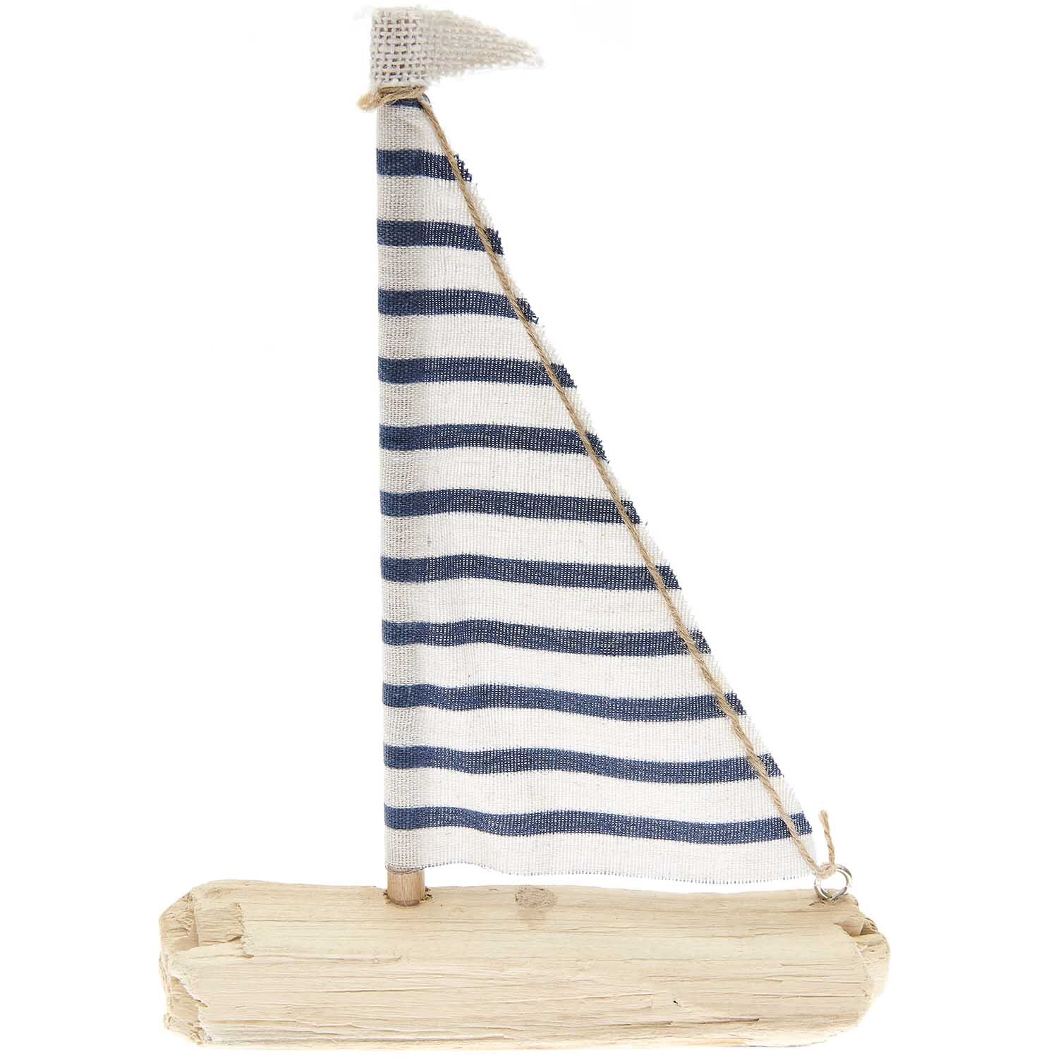 Segelboot aus Holz 20x5x30cm Segelboot aus Holz 20x5x30cm von Rico Design