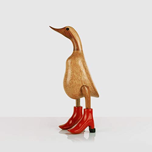 Rikmani - Holzfigur Ente Stiefel Absätze Rot - Handgefertigte Dekoration aus Holz Geschenk Figur 25 cm von Rikmani