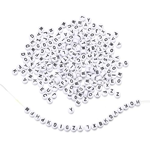 Rockreyoa Buchstabenperlen,2600 Stück,A-Z,100Stück/Buchstaben,Weiß Runde Acrylperlen mit schwarz Letters für Schmuck DIY Making Crafts Armbänder Halsketten Ornamente AnhängerSchlüsselanhängern von Rockreyoa