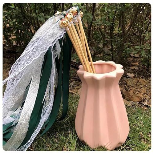 Rockreyoa Wedding Wands Stick Seidenfeenstab Wands Hochzeit mit Glocke Lace Fairy Sticks with Bells Ribbon Fairy Stick Hochzeit Feenstäbe Wirbelnden Hochzeitsschlangen Band Wands Dunkelgrün 30 Stück von Rockreyoa