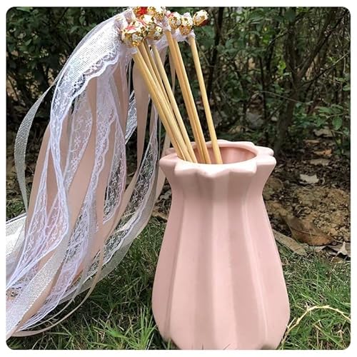Rockreyoa Wedding Wands Stick Seidenfeenstab Wands Hochzeit mit Glocke Lace Fairy Sticks with Bells Ribbon Fairy Stick Hochzeit Feenstäbe Wirbelnden Hochzeitsschlangen Band Wands Hautfarben 30 Stück von Rockreyoa
