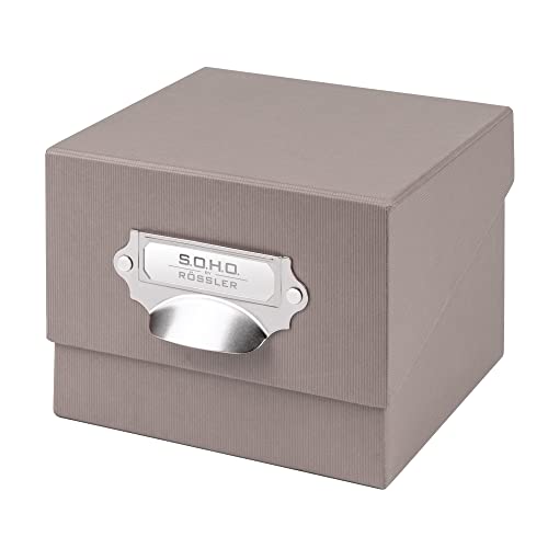 Rössler Papier 1325452490 - S.O.H.O. Foto-Aufbewahrung- Sammelkiste, mit beschriftbarem Einsteckschild, Taupe, 1 Stück Rössler Papier 1325452490 - S.O.H.O. Foto-Aufbewahrung- Sammelkiste, mit beschriftbarem Einsteckschild, Taupe, 1 Stück von Rössler Papier