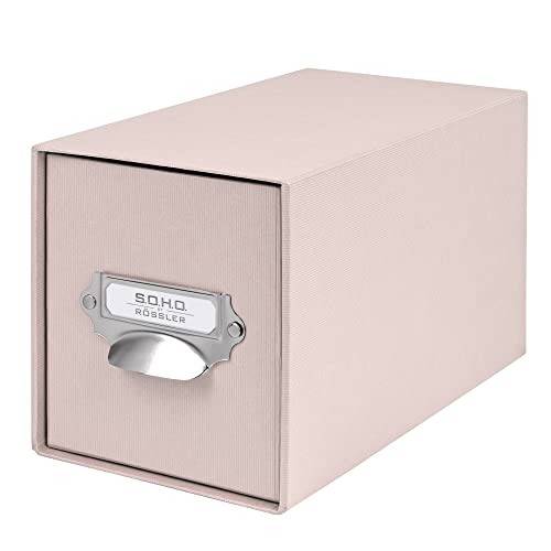 Rössler Papier 1327452580 - S.O.H.O. Aufbewahrungs CD-Schubladenbox, mit beschriftbarem Einsteckschild und Griff, Powder, 1 Stück Rössler Papier 1327452580 - S.O.H.O. Aufbewahrungs CD-Schubladenbox, mit beschriftbarem Einsteckschild und Griff, Powder, 1 Stück von Rössler Papier