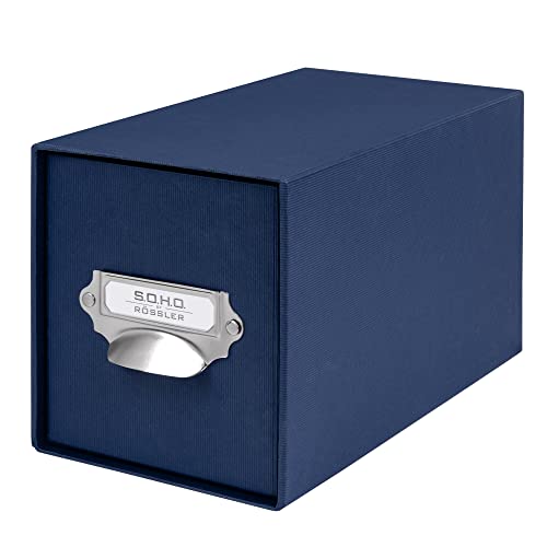 Rössler Papier 1327452900 - S.O.H.O. Aufbewahrungs CD-Schubladenbox, mit beschriftbarem Einsteckschild und Griff, Navy, 1 Stück Rössler Papier 1327452900 - S.O.H.O. Aufbewahrungs CD-Schubladenbox, mit beschriftbarem Einsteckschild und Griff, Navy, 1 Stück von Rössler Papier