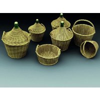 Demijohns and wicker baskets Demijohns and wicker baskets von Royal Model