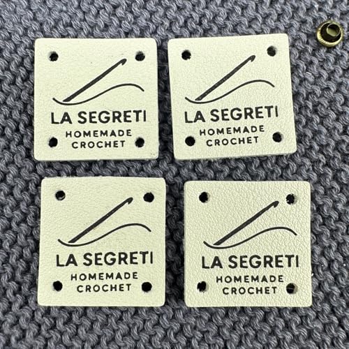 10pcs Personalisierte Etiketten Für Handgefertigte Produkte, Benutzerdefinierte Gravierte Kleidung Etiketten, Stricken Tags, Häkeln Etiketten, Leder-Etiketten Für Gestrickte Artikel(25x25mm) von SHENGBEIDZ