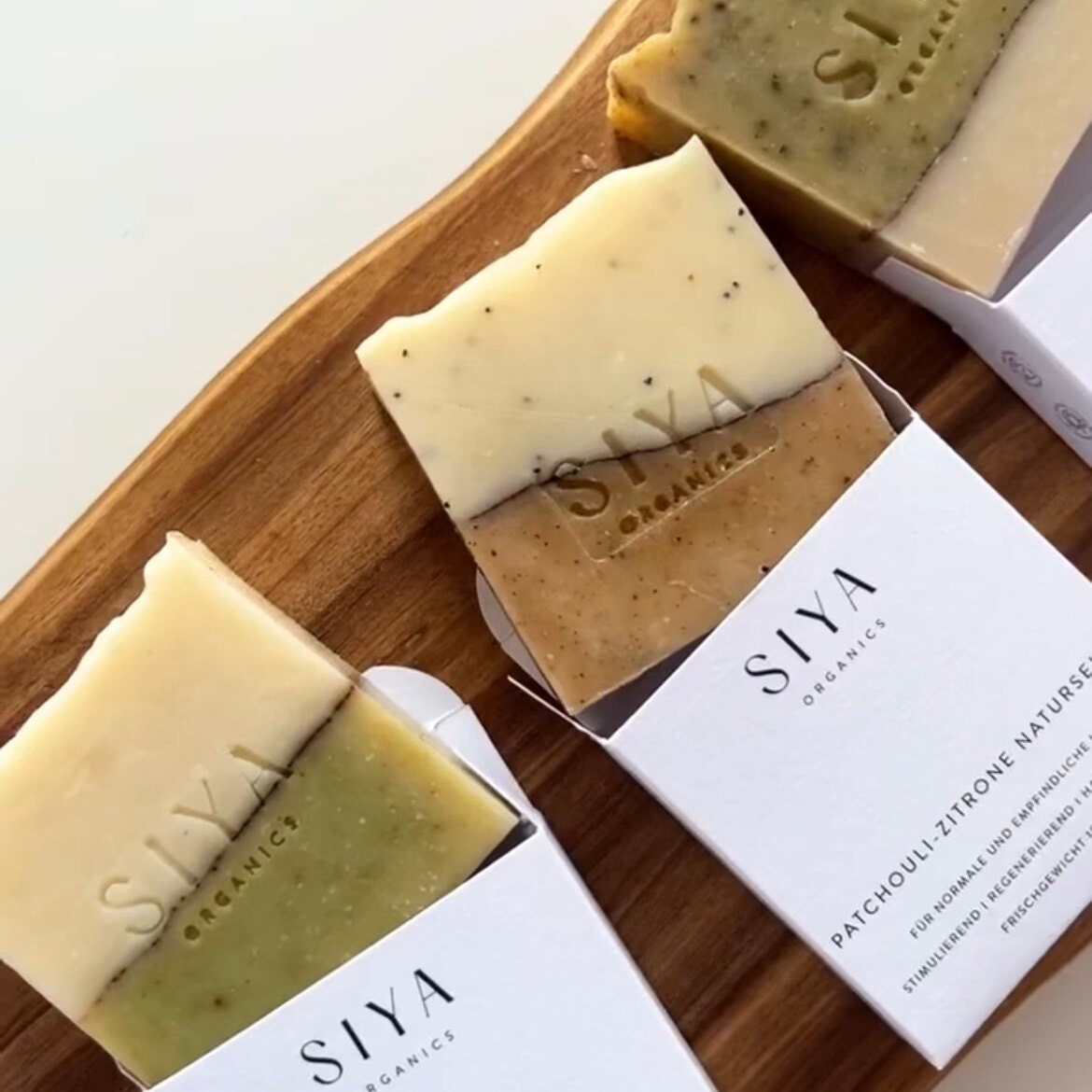 Patschuli-Zitrone - Premium Natural Soap Hochwertige Naturseife Patchouli-Lemon Patschuli-Zitrone - Premium Natural Soap Hochwertige Naturseife Patchouli-Lemon von SIYAorganics