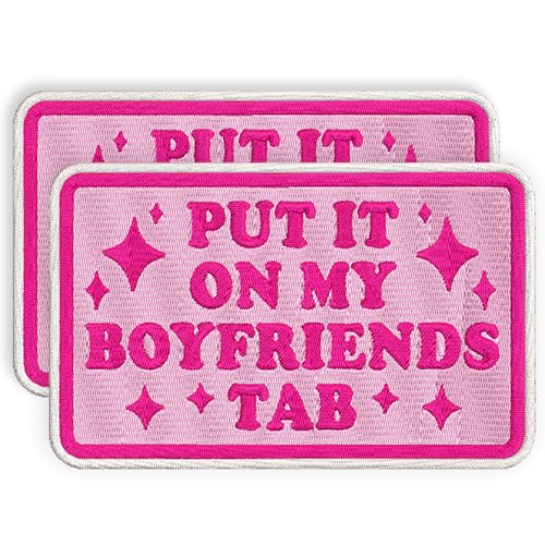 SODAVA Aufnäher "Put It On My Boyfriend's Tab", lustig, bestickt, zum Aufbügeln, für Kleidung, Jacken, Taschen, rosa ästhetisches Abzeichen, Heißpressen oder Aufnähen, 2 Stück, 7,6 cm SODAVA Aufnäher "Put It On My Boyfriend's Tab", lustig, bestickt, zum Aufbügeln, für Kleidung, Jacken, Taschen, rosa ästhetisches Abzeichen, Heißpressen oder Aufnähen, 2 Stück, 7,6 cm von SODAVA