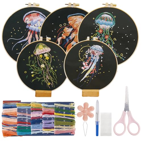 SOFPLATE 5 Stickset Set Mit Quallenmustern Farbenfrohen Meerestieren Mit 1 Stickrahmen Und Farbigen Fäden Nadeln Stickarbeiten Gestempeltes Kreuzstich Set Für Anfänger Und Erwachsene SOFPLATE 5 Stickset Set Mit Quallenmustern Farbenfrohen Meerestieren Mit 1 Stickrahmen Und Farbigen Fäden Nadeln Stickarbeiten Gestempeltes Kreuzstich Set Für Anfänger Und Erwachsene von SOFPLATE