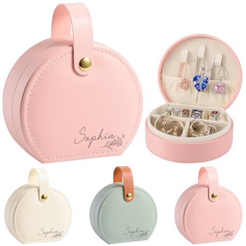 SPETYORT Personalisierte Geschenke für Frauen und Mädchen, Reise Schmuckkästchen mit Namen und Blume, Personalisierte Reise-Schmuckschatulle Organizer für Ringe, Ohrringe, Halskette SPETYORT Personalisierte Geschenke für Frauen und Mädchen, Reise Schmuckkästchen mit Namen und Blume, Personalisierte Reise-Schmuckschatulle Organizer für Ringe, Ohrringe, Halskette von SPETYORT