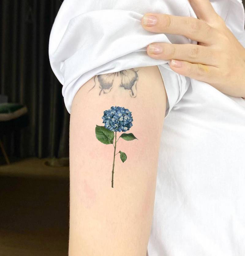 Hortensie Blume Temporäres Tattoo, Fake Tattoo Künstler Geschenk, Wasserdichtes Tattoo-Liebhaber Blumen Florales von SPatrickStore