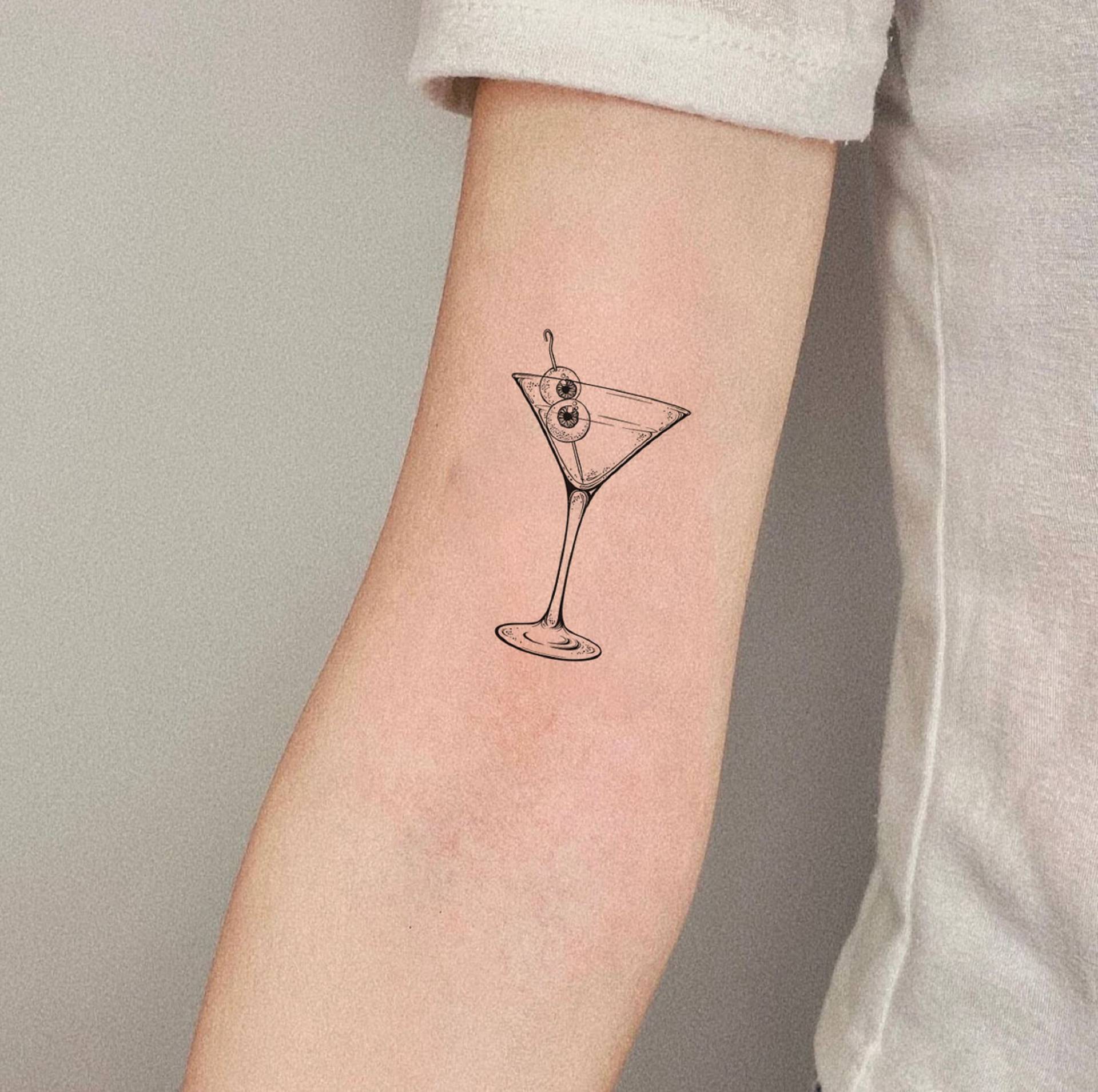 Martini Cocktail Temporäres Tattoo, Fake Wasserdichtes Entfernbares Tattoo-Liebhaber Geschenk, Flash Tattoo Sheet, Aufkleber von SPatrickStore