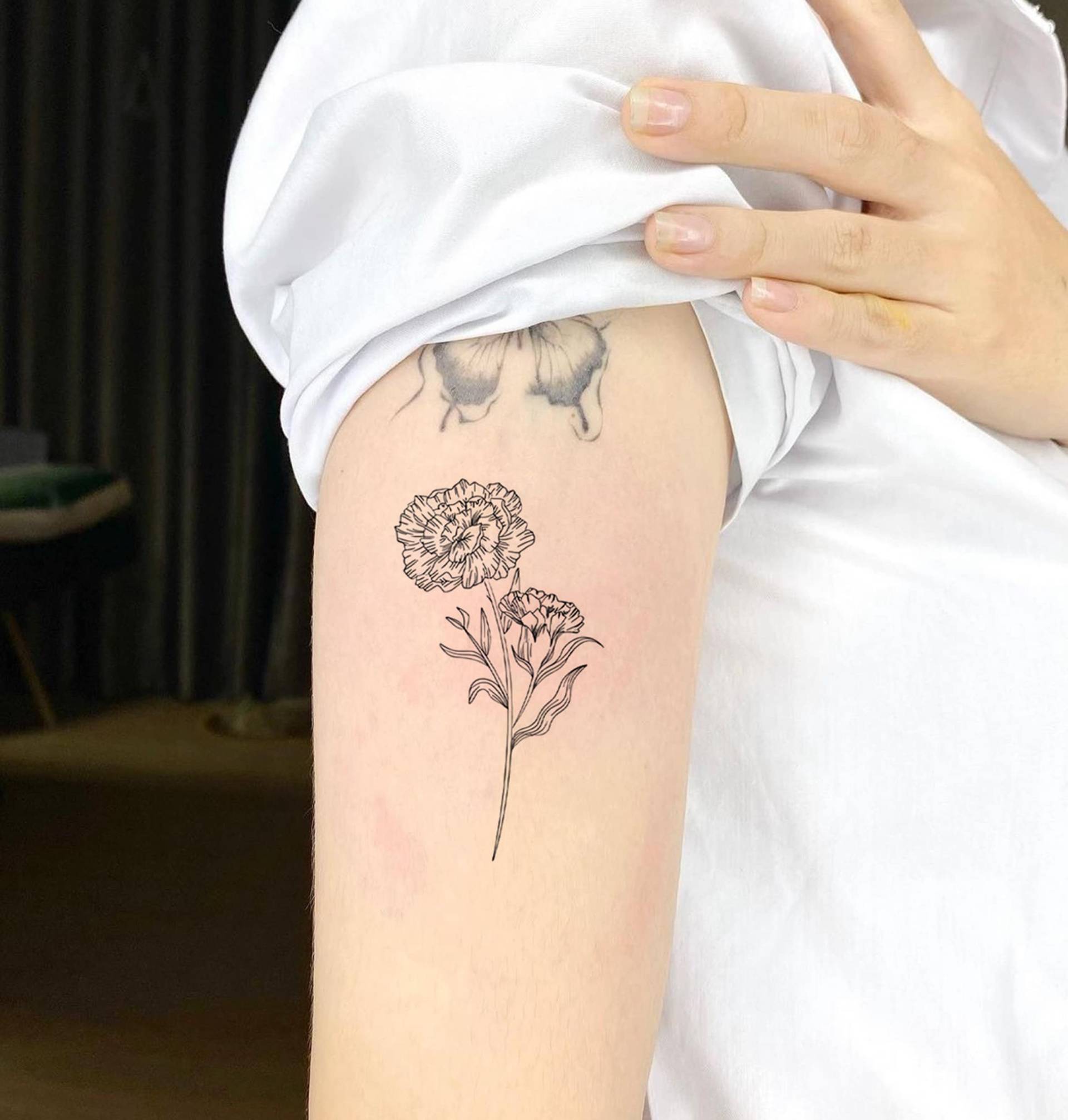 Nelke Blume Temporäres Tattoo, Fake Tattoo Künstler Geschenk, Wasserdichtes Tattoo-Liebhaber Blumen Floral von SPatrickStore