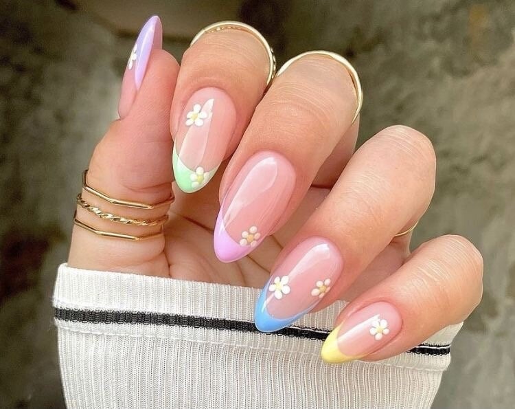 Blumen French Tips Kurze Mandel Nagel Press On/ Künstliche Acrylnägel Auf Verlängerung/ Nägel Blumen French Tips Kurze Mandel Nagel Press On/ Künstliche Acrylnägel Auf Verlängerung/ Nägel von STARRYPLAYSNAIL