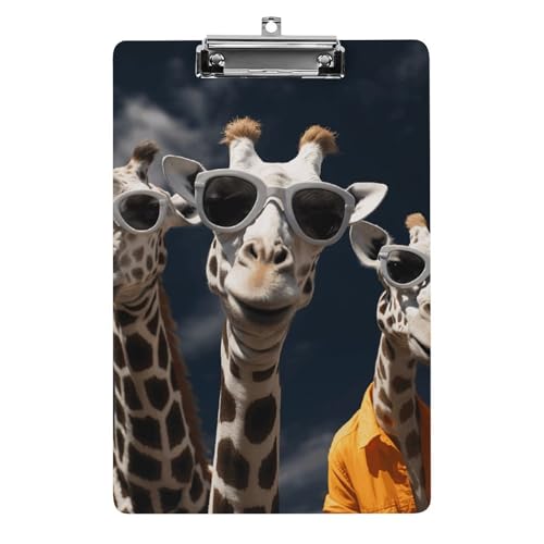 Acryl-Klemmbrett, A4-Größe, leicht und langlebig, mit Loch zum Aufhängen, drei Giraffen mit Sonnenbrille, tragbarer Dokumenten-Organizer, hält 80–100 Blatt für Büro, Zuhause, Gebrauch Acryl-Klemmbrett, A4-Größe, leicht und langlebig, mit Loch zum Aufhängen, drei Giraffen mit Sonnenbrille, tragbarer Dokumenten-Organizer, hält 80–100 Blatt für Büro, Zuhause, Gebrauch von STVNKML