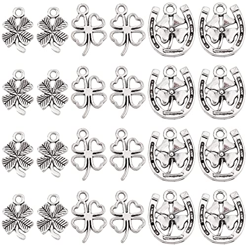 SUNNYCLUE 1 Box 150 St Patrick Charms Vierblättriges Kleeblatt Charm Irisches Kleeblatt St Patrick'S Day Charme 4 Blätter Hufeisen Charme Für Die Schmuckherstellung Anhänger Saint Day Geschenk Ohr von SUNNYCLUE