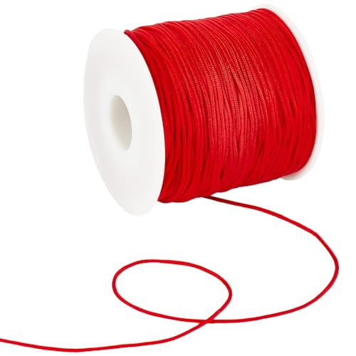 SUNNYCLUE 100 Yards/91 m Rote Nylonschnur 1mm Perlenfaden Satin Rattail Makramee Besatz Strick/Nähdrahtseil Mit Spule Für Die Schmuckherstellung Freundschaftsarmbänder Halsketten DIY Zubehör von SUNNYCLUE
