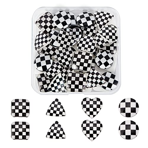 SUPERFINDINGS 40 Stück undurchsichtige Harz-Cabochons in 4 Stilen, Gittermuster, Schleim-Charms, Dreieck, quadratisch, Herz, flache Rückseite, Perlenknöpfe für DIY, Scrapbooking, Verzierungen von SUPERFINDINGS