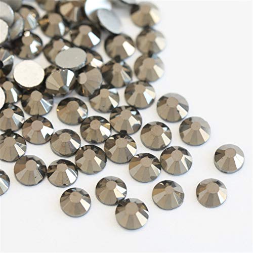 SWECOMZE 1440 Stücke Hot Fix Strass Steine Kristall Runde Flatback Strass Edelsteine Glassteine für Kinder, Crystal Edelsteine DIY Kunst und Bastelbedarf Dekoration (Grau,2,3 mm (SS8)) von SWECOMZE