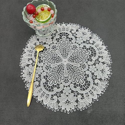 4 Stück Spitze Runde Gestickte Tischläufer, Stickerei Tischset Runde Bestickte Tischmatte Handarbeit Geklöppelt Häkeldeckchen Spitzendeckchen für Küche,Esszimmer Tassen, Getränke,Schalen -Silber von SYSUII