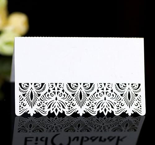 50 Pcs Tischkarten Hochzeite,Platzkarten Namensschilder Namenskarten Spitze Blanko Namenskärtchen Perlglanzpapier-Platzkarten Hohle Sitznummernkarten für Hochzeiten, Partys, Bankette-Weiße von SYSUII