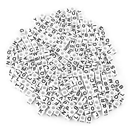 DIY -Acryl -Buchstabenperlen 300 Stcs Weiße A Z Alphabetblöcke für Schmuckherstellung und Handwerk für Maßgeschneiderte Armbänder, Halsketten und Mehr von Saluaqui
