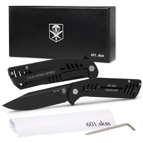STERNUM MESSER DER SPEZIALEINHEITEN – 601 SFG | aus TITAN und STAHL| Klappmesser |Militär/EDC Outdoor, Camping | Sammlermesser| Hochwertiges Militärmesser | Ergonomischer Griff |Farbe schwarz (Nacht) von Scandinoff