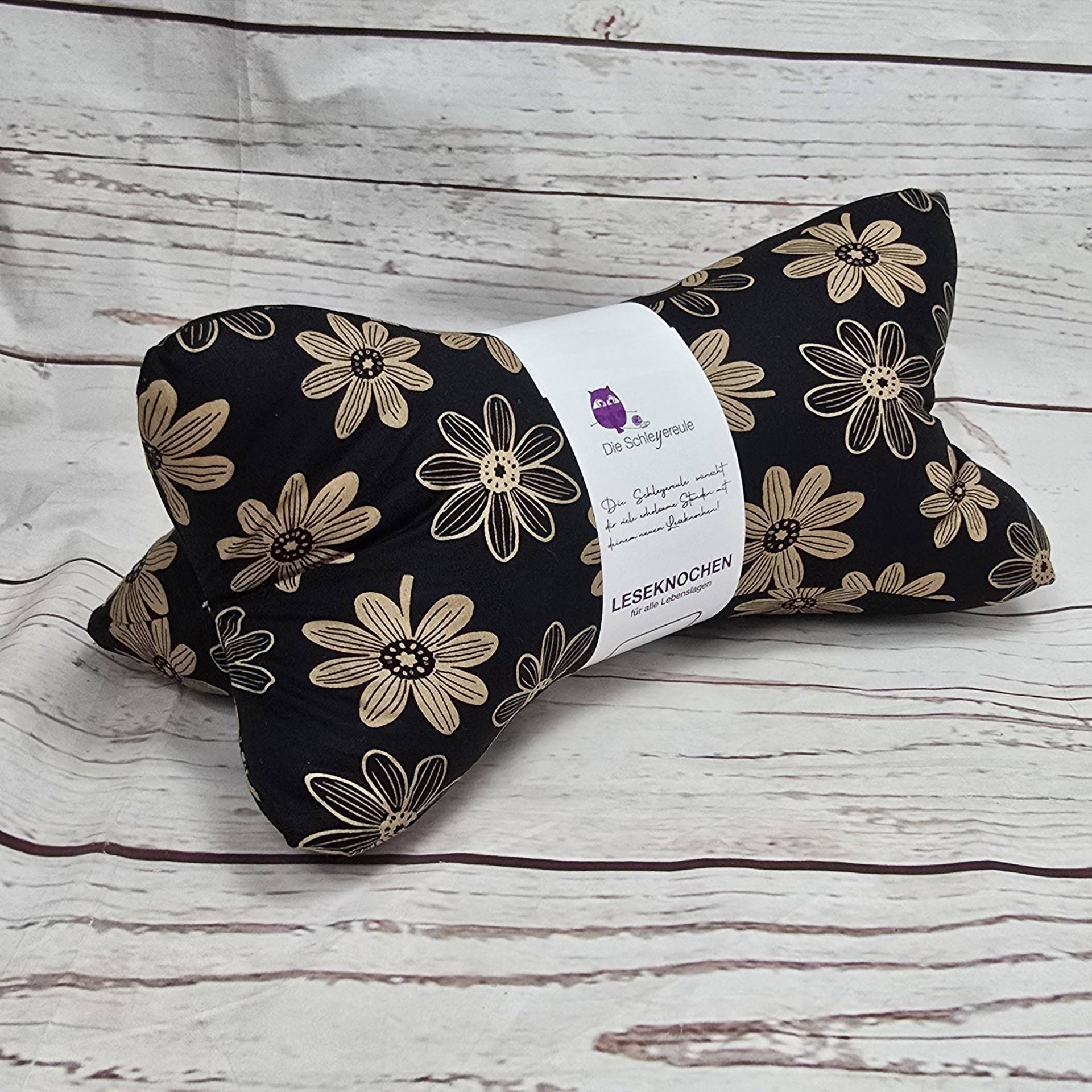 Leseknochen Flower Gold | Nackenkissen Nackenrolle Kissen Tablethalter Buchstütze Nackenhörnchen Deko Waschbar Leseknochen Flower Gold | Nackenkissen Nackenrolle Kissen Tablethalter Buchstütze Nackenhörnchen Deko Waschbar von Schleyereule