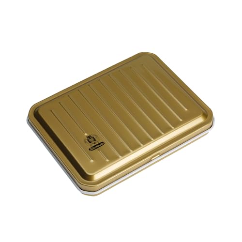 Schmincke – HORADAM® AQUARELL Farbkasten kompakter, Gold-lackierter Metallkasten mit 6 feinsten Aquarellfarben in Goldtönen, 74665097, Platz für 12 weitere Näpfchen von Schmincke