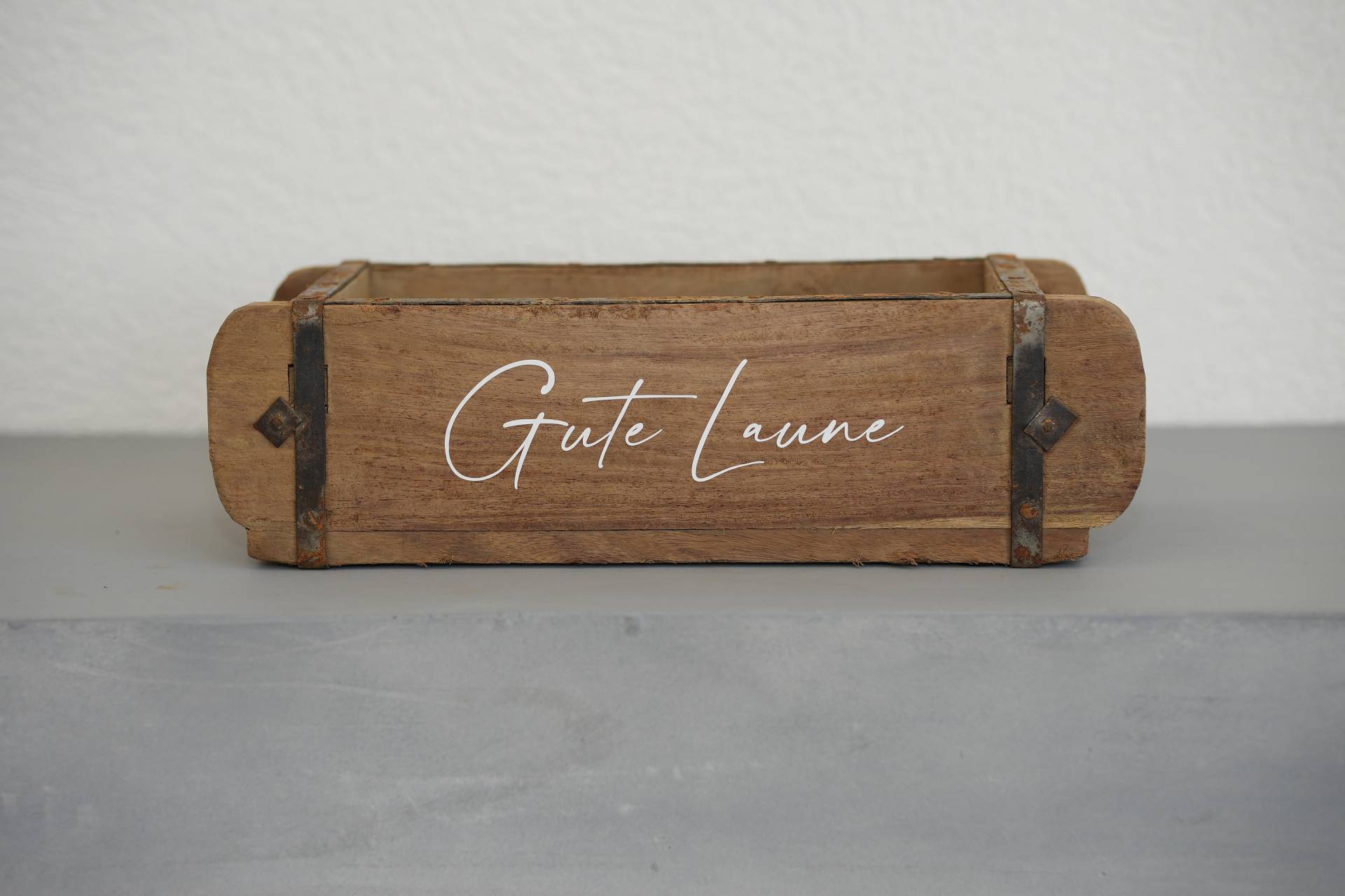 Geschenkbox "Gute Laune" | Diy Box Zum Selbst Befüllen Erinnerungsbox Aufbewahrungskiste Dekoration Für Garten & Terrasse Geschenkbox "Gute Laune" | Diy Box Zum Selbst Befüllen Erinnerungsbox Aufbewahrungskiste Dekoration Für Garten & Terrasse von SchneiderGeschenke