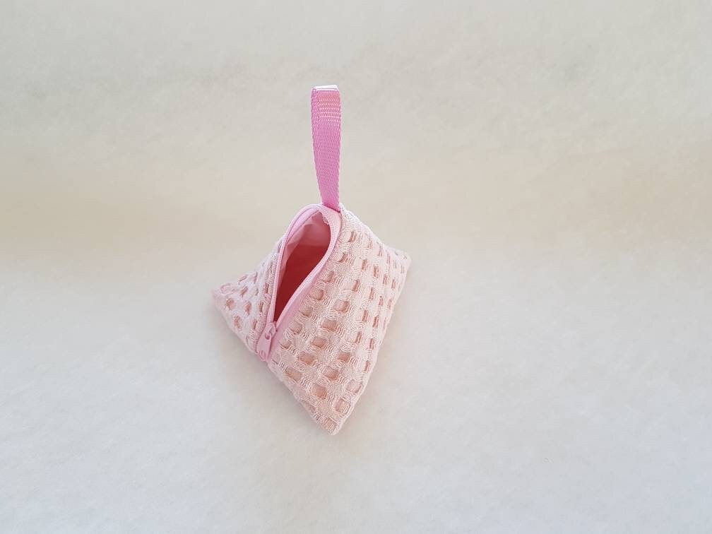 Schnullertasche, Waffelpique, Tasche Für Schnuller, Personalisiert, Leckerli-Tasche Schnullertasche, Waffelpique, Tasche Für Schnuller, Personalisiert, Leckerli-Tasche von Schnuckellinchen