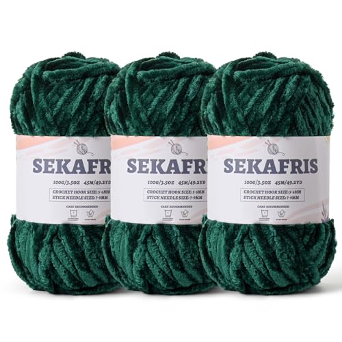 Fuzzy Chunky Chenille-Garn zum Häkeln, weiche Plüschgarne zum Handstricken, sperrig, 3 x 100 g, Babydeckengarn zum Häkeln, Amigurumi, Häkeln, flauschige Samtgarne (3 x 50 m), 3 x 50 m, Dunkelgrün von Sekafris
