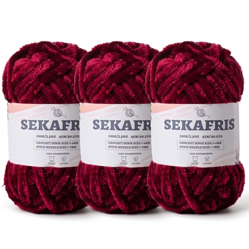 Fuzzy Chunky Chenille-Garn zum Häkeln, weiche Plüschgarne zum Handstricken, sperrig, 3 x 100 g, Babydeckengarn zum Häkeln, Amigurumi, Häkeln, flauschige Samtgarne (3 x 50 m), Burgunderrot von Sekafris