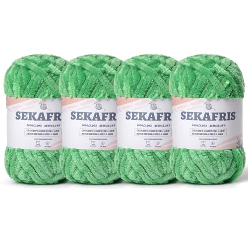 Fuzzy Chunky Chenille-Garn zum Häkeln, weiches Plüschgarn zum Handstricken, sperrig, 4 x 100 g, Babydeckengarn zum Häkeln, Amigurumi-Garne, Häkeln, flauschiges Samtgarn (4 x 50 m), Grün von Sekafris