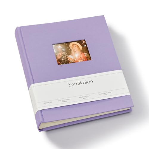 Semikolon 369969 Foto-Album Medium Finestra – 21,6x25,5 cm – 80 Seiten cremefarben, für 160 Fotos – lilac silk lila von Semikolon